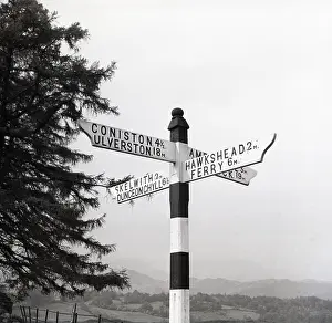 Black And White Britain Drucke: Signpost, Lake District, c1955. Creator: Arthur Charles Kirby Ware