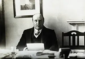 Conservative Party History Drucke: Sir Arthur Stanley. Creator: Unknown
