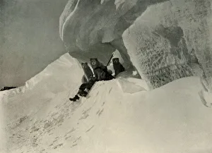 Nimrod Expedition History Drucke: A Snow Cornice, c1908, (1909)