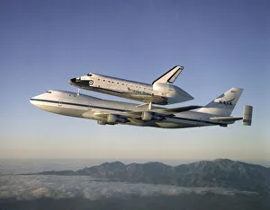 Kennedy Space Center Drucke: Space Shuttle Atlantis, Florida, USA, 1998. Creator: NASA