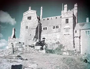 Drucke von St Michaels Mount, Cornwall, c1955. St Michaels Mount ist eine Gezeiteninsel vor der Südküste von Cornwall, in der Nähe von Penzance Berg Drucke: St Michael's Mount, Cornwall, c1955