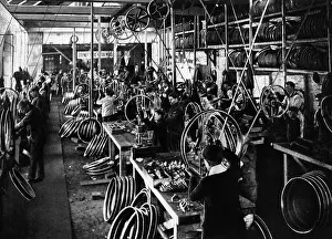 National Motor Museum Photos Drucke: Stepney wheel factory