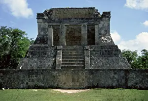 Mayan Temple Architecture Drucke: Temple of the Bearded Man, Chichen Itza, Yucatan, Mexico, Mayan, 1998. Creator: Unknown