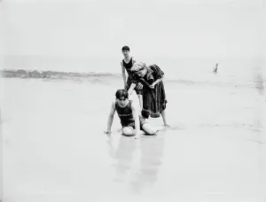 Vintage Swimming Pool Images Drucke: A Throw down, between 1900 and 1905. Creator: Unknown