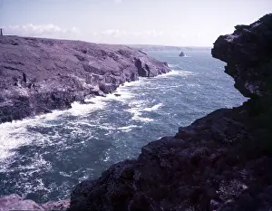 König Artus Drucke: Tintagel Head, Cornwall, c1955. Ersteller: Arthur Charles Kirby Ware