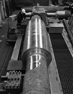 British Iron And Steel Industry Drucke: Toolholder turning a giant roller, Edgar Allens, Sheffield, 1964
