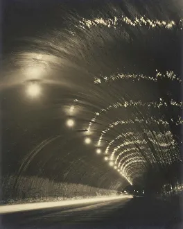 Tunnel der Nacht (Bild 2 von 2), um 1931. Ersteller: Shinsaku Izumi