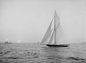 Black And White Sailing Images Drucke: Valkyrie rounding outer mark Oct. 5, 1893, 1893 Oct 5. Creator: Unknown