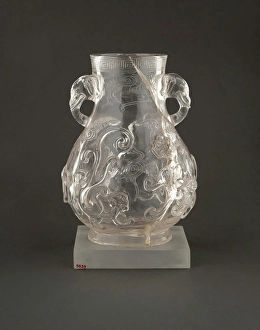 Chinese Decorative Arts Drucke: Vase, date unknown. Creator: Unknown