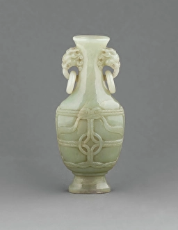 Chinese Decorative Arts Drucke: Vase, date unknown. Creator: Unknown