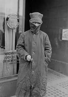 Vintage American Street Scenes Drucke: War Camp Community Serv. between c1915 and c1918. Creator: Bain News Service
