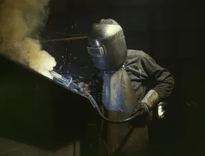 Schweißer für Boilers auf einem Schiff baut die Combustion Engineering Co., Chattanooga (Tenn.), 1942; Erfinder: A.T.Palmer