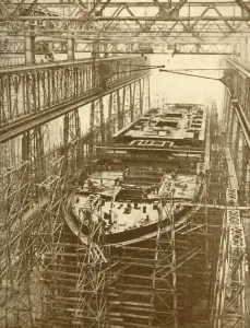 White Star Line History Drucke: The White Star Liner Doric Under Construction, c1930. Creator: Unknown
