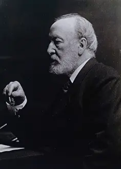 B W Photography Drucke: William Stephenson. Creator: Unknown