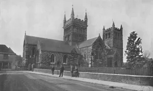 Wimborne Minster Drucke: Wimborne Minster, c1910