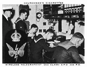 Monochrome Naval Images Drucke: Wireless Telegraphist, (2nd Class), C. P. O and P. O, 1937. Artist: WA & AC Churchman