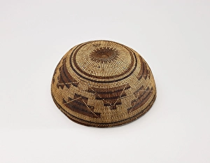 Vintage Hat Designs Drucke: Woman's Hat, 1870-1910. Creator: Unknown. Woman's Hat, 1870-1910. Creator: Unknown