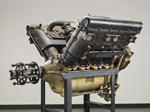 National Air And Space Museum Collection Drucke: Wright H-3 V-8 Engine, ca. 1922. Creator: Wright Aeronautical