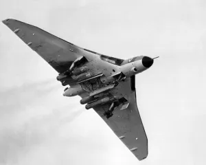 Vulkan-Bomber Drucke: Raketenbomberflugzeuge Vulcan, 1974