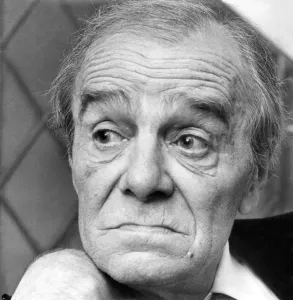 Famous Faces Of The 70s Drucke: Max Wall in 1973