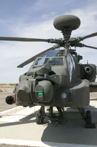 Bilder Datiert 2006: Hubschrauber Apache