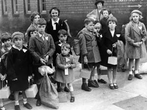 00007 Drucke: Zweiter Weltkrieg, Evakuierung von Kindern
