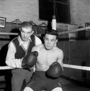 00036 Drucke: Kämpfer Roy Bennett mit seinem Manager und Trainer Albert Marchant