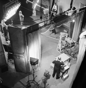 00039 Drucke: BBC Fernsehstudios am Lime-Großplatz, D6938-001