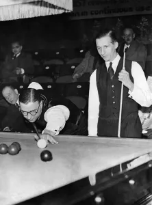 00043 Drucke: Herr Fred Davis, Bruder von Joe Davis im Spielstand der einzige Spieler des hohen Klasses die