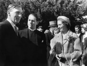 00050 Drucke: Der Hochzeit von Peter May, Kapitän der englischen und surrener Cricket-Mannschaft