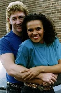 00077 Drucke: Stevie Logan und Sandy Young Alias Phönix aus dem Fernsehprogramm Gladiator