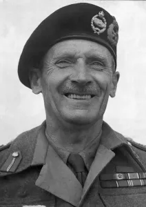00081 Drucke: Feldmarschall Bernard Montgomery, Oberbefehlshaber der 8. Armee im Europa gesehen