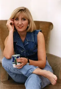 Jayne Irving ist Fernsehmoderatorin