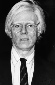 Drucke von André Krieg verlässt London Heathrow für New York und fliegt mit dem Concorde; Foto vom 23.Juni 1978 Andy Warhol Drucke: Andy Warhol verlässt London Heathrow für New York und fliegt mit dem Concorde