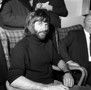 Georg Best und Herrschaft von Sir Matt Busby Januar 1971 nachdem Georg zurückgekehrt war