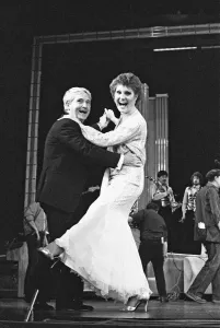 Bringe mir Sonnenschein, Produktion von ITV, Schauspieler im Gedenkstück moderiert von Ernie Wise