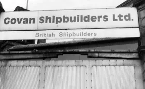 Drucke von Govan Shipbuilders Ltd war eine britische Schiffbaufirma mit Sitz am Fluss Clyde bei Glasgow im Schottland Glasgow Drucke: Govaner Schiffbau GmbH war ein britischer Schiffsbaubetrieb entlang des Flusses Clyde bei Glasgow