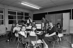 Das Dalton-Jugendgymnasium hat jetzt einen Computer für jedes der vier Jahrgänge