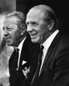 Matt Busby, Trainer von Manchester United, und Assistent Jimmy Murphy, 2. August 1967