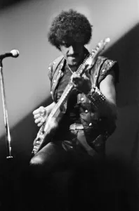 Drucke von Dünner Lizzy, Rockgruppe spielen am Apollo in Coventry (Warwickshire), Dezember 1981 Spiegel-Archiv Drucke: Dünne Lippen als Rockband auftreten am Apollo in Coventry im November 1981