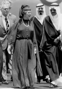 Margaret Thatcher auf Ankunft in Riad, Saudiarabien – April 1981