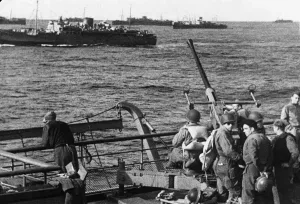 Ein amerikanisches Taskforce-Team fährt nach Oran und die USA-Ranger bewachen eine Flugabwehr-Dekkanone