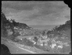 Cornwall Coastline Views Drucke: Looe looking towards Rame Head from West Looe Downs