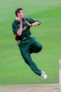 Mark Bowen bei Nottinghamshire CCC, 09 Mai 1999
