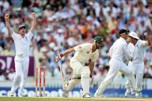 Mitchell Johnson LBW