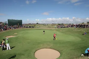 General View Of A Golf Course Drucke: View From 7th Green