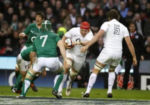 Ireland V England Rugby Drucke: Mouritz Botha Makes A Run