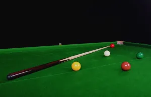 90s Sport Photography Drucke: Cue & Balls On Table