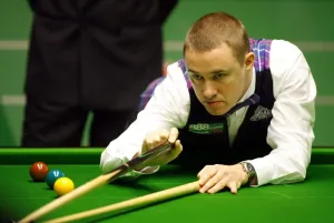 Stephen Hendry MBE