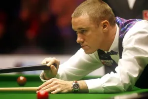 Stephen Hendry MBE